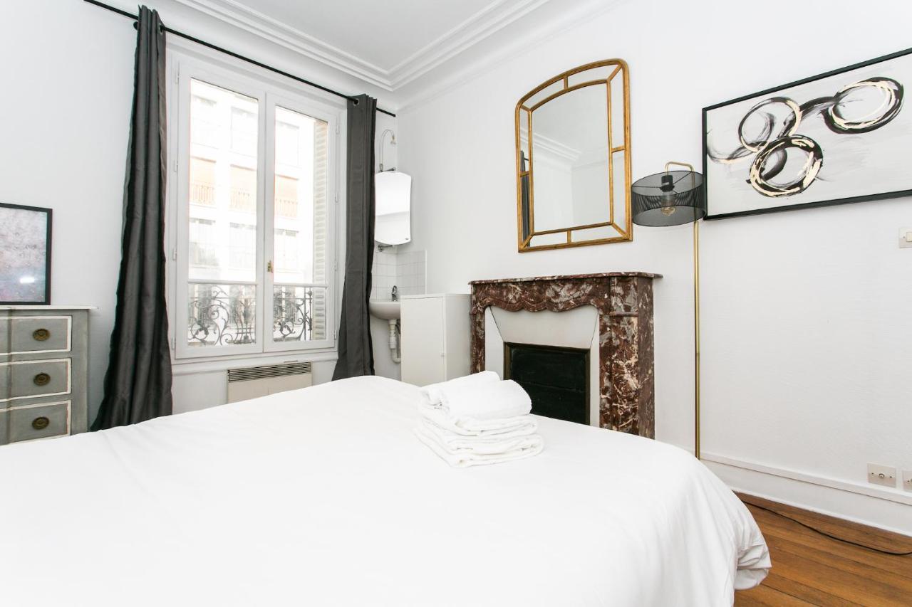 Private Apartment St Germain-Le Bon Marche Paris Eksteriør billede